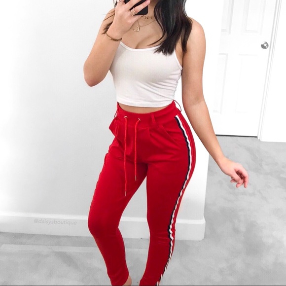 Daisys Boutique Pants - ❤️CLEARANCE❤️ red side striped high waited joggers